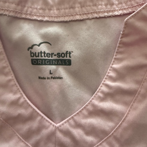 Pink V-Neck Scrub Top - Picture 2 of 5